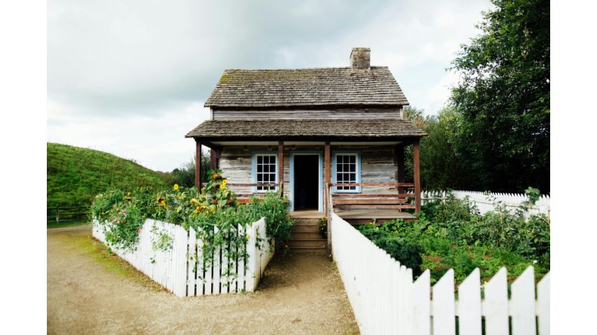 DIY Tips to Transform a Small House into Your Dream Home